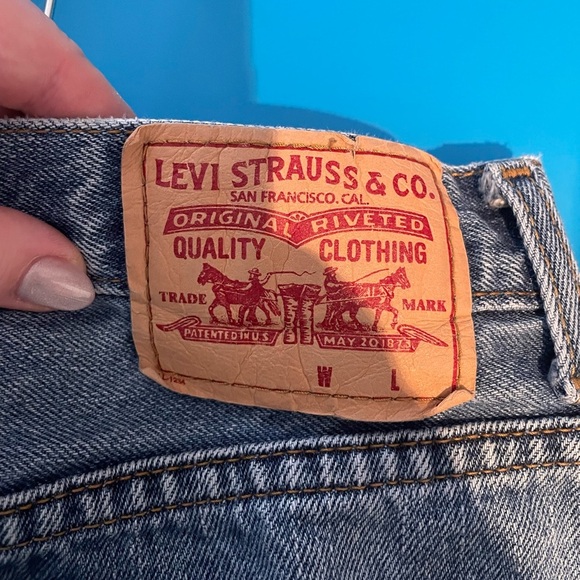 Men’s Levi’s jeans - Picture 4 of 5